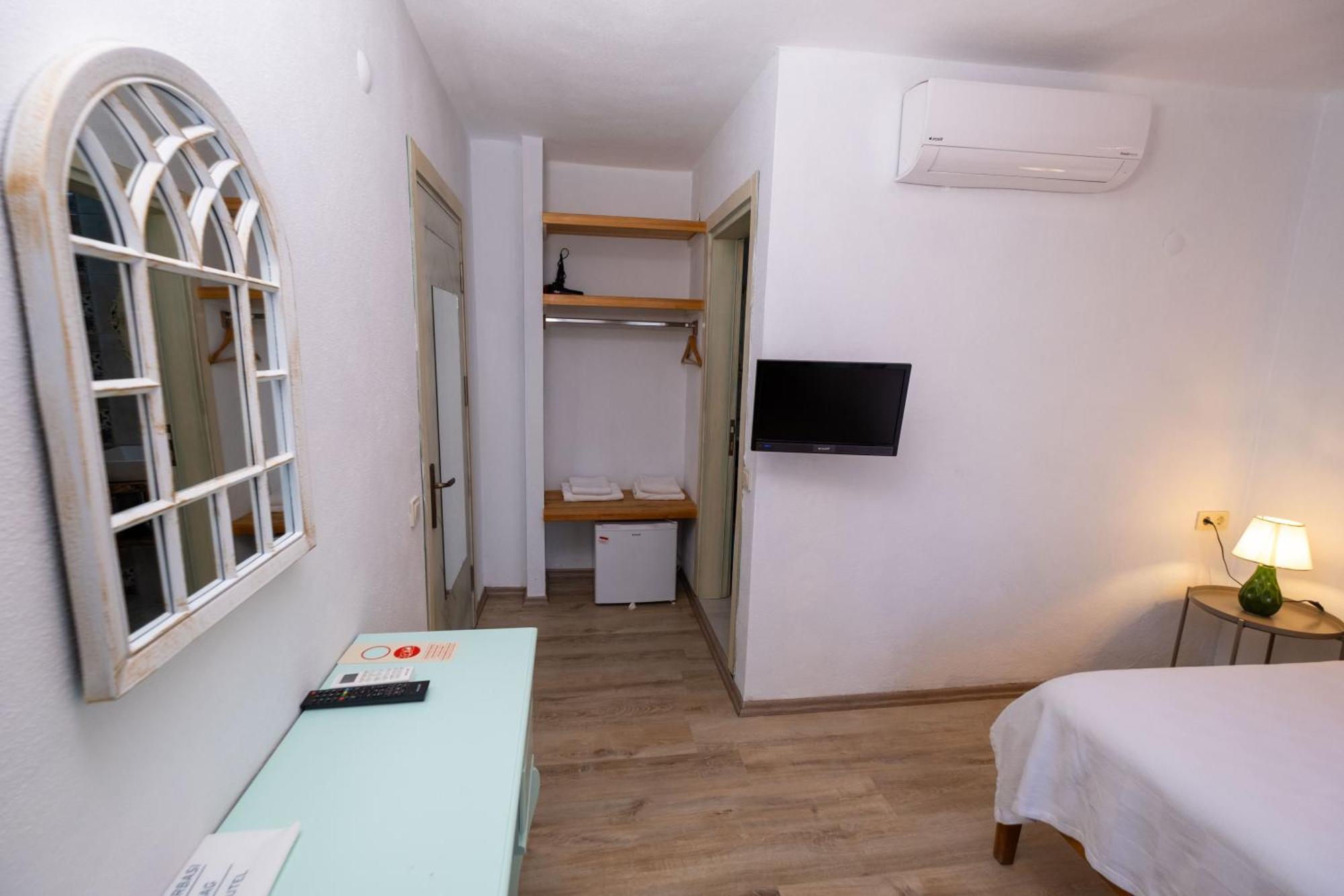 Posthane Hotel Bozcaada Eksteriør bilde