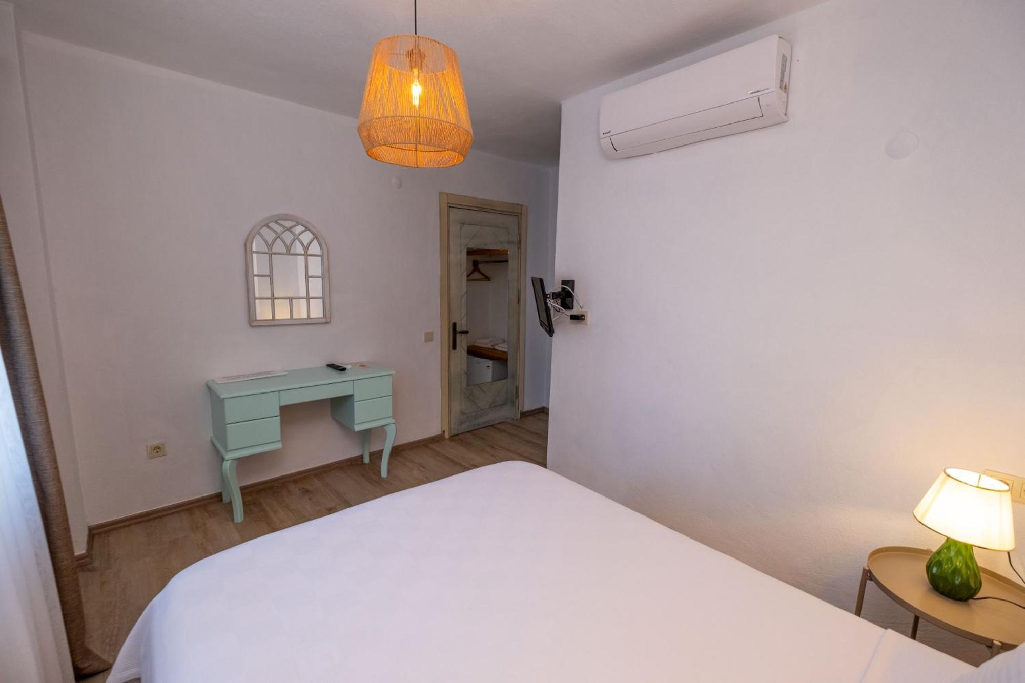 Posthane Hotel Bozcaada Eksteriør bilde