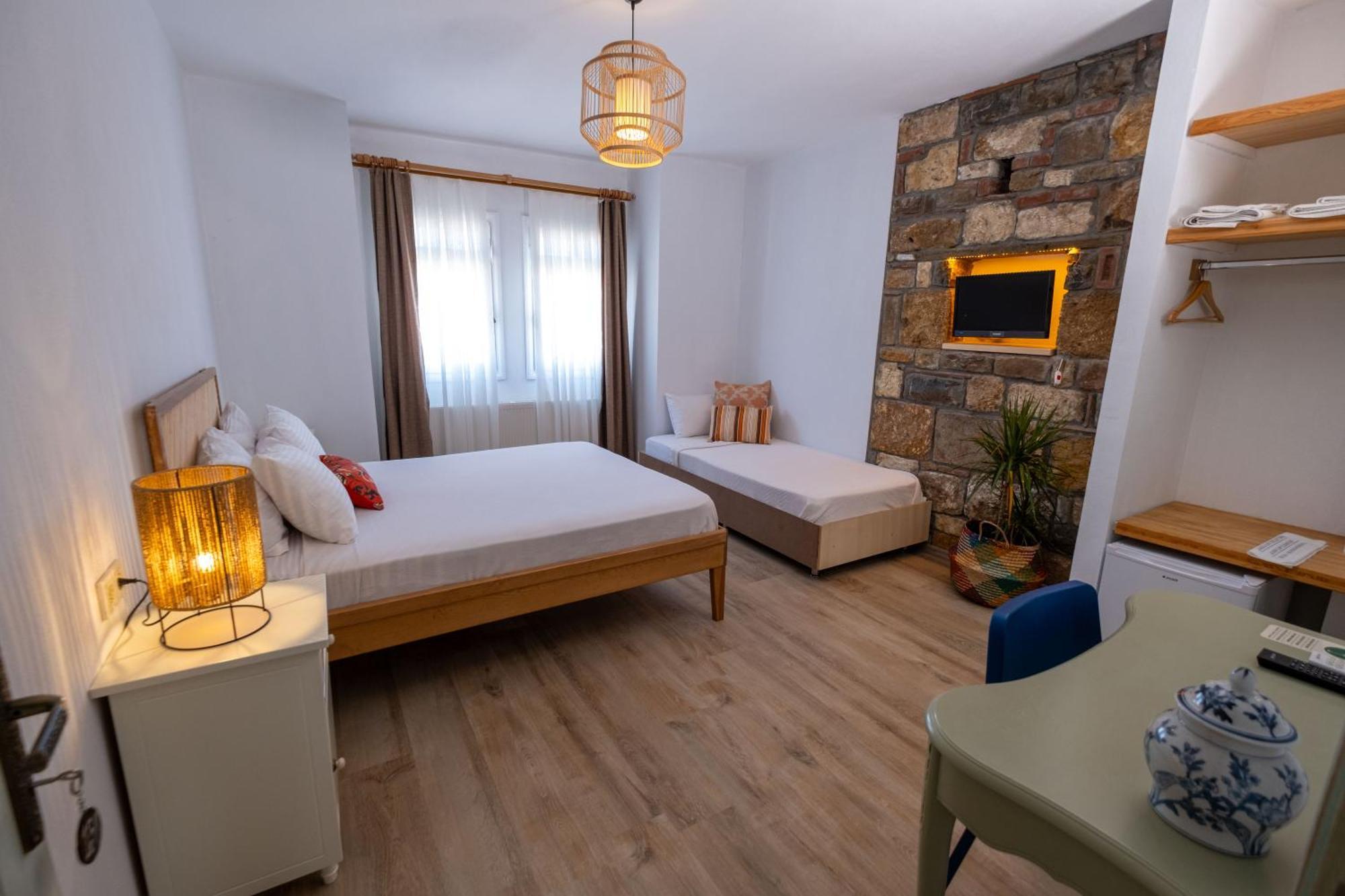 Posthane Hotel Bozcaada Eksteriør bilde
